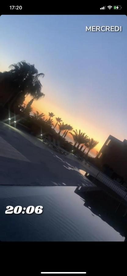 Paradis Plage Pieds Dans L'Eau - Superbe Appartement & Jaccuzi Agadir Luaran gambar